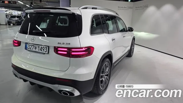 Mercedes-Benz GLB 2026 thumb 4