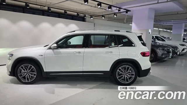 Mercedes-Benz GLB 2026 thumb 8