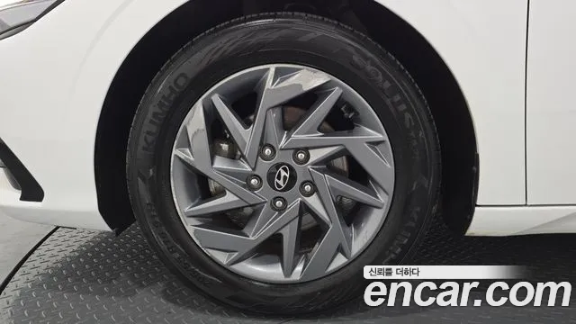 Hyundai Avante 2023 thumb 5