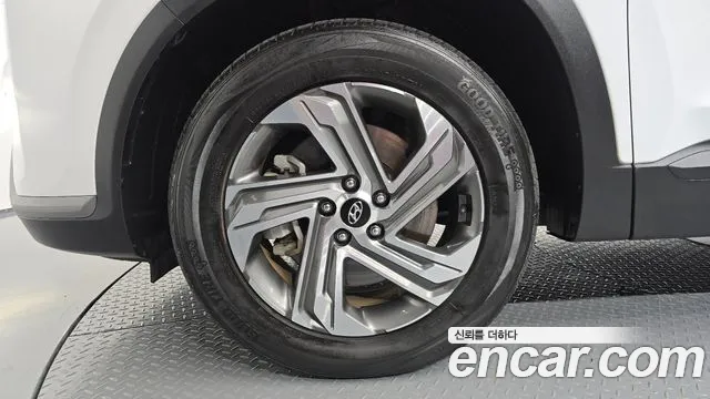 Hyundai Santa Fe 2022 thumb 4