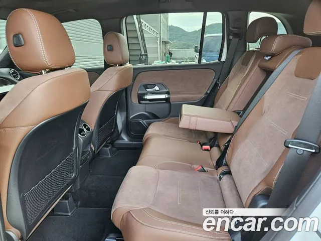 Mercedes-Benz GLB 2026 thumb 7