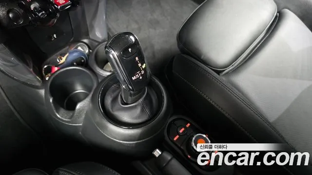 MINI Hatch 2021 thumb 8