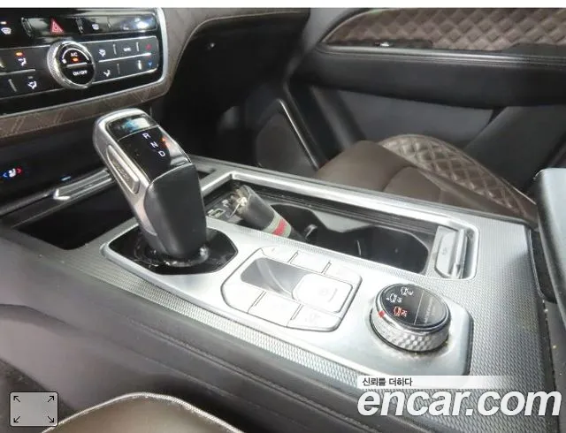 KG_Mobility_Ssangyong Rexton 2021 thumb 9
