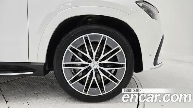 Mercedes-Benz GLE 2025 thumb 5