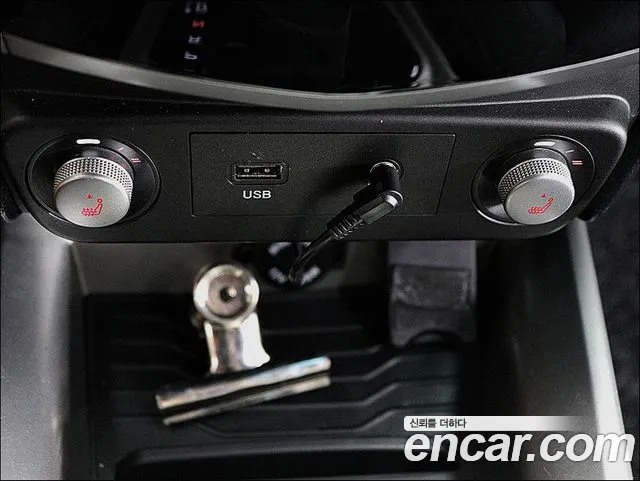 KG_Mobility_Ssangyong TIBOLI 2018 thumb 10