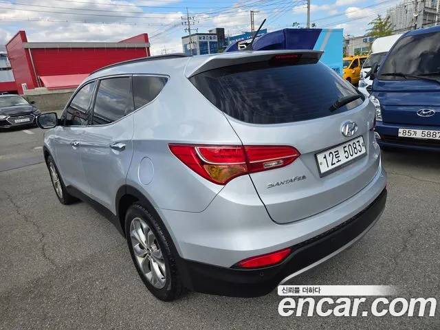 Hyundai Santa Fe 2013 thumb 6