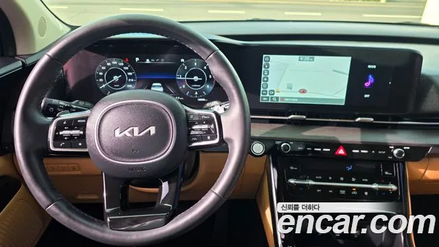 Kia Carnival 2022 thumb 9