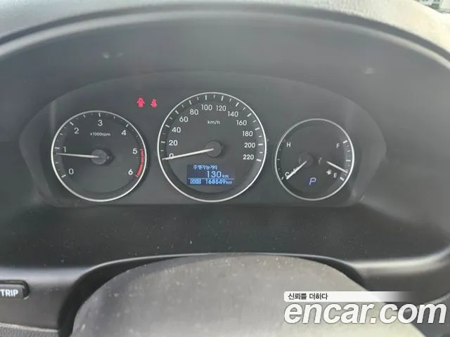 Hyundai Starex 2017 thumb 8