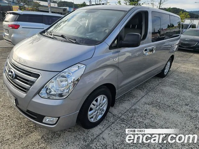 Hyundai Starex 2017 thumb 12