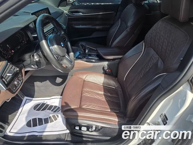 BMW Gran Turismo 2019 thumb 6