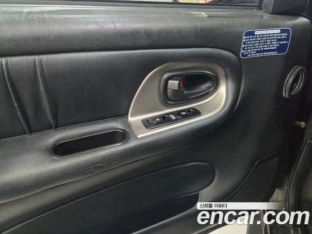 KG_Mobility_Ssangyong KORANDO 2004 thumb 7