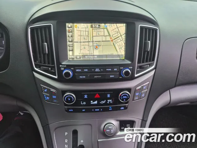 Hyundai Starex 2016 thumb 9