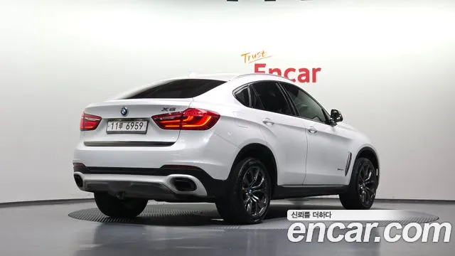BMW X6 2015 thumb 2