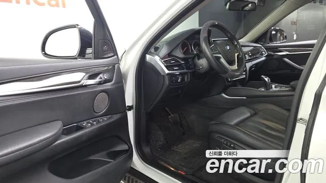 BMW X6 2015 thumb 10