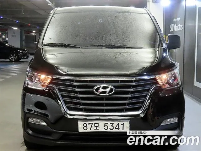 Hyundai Starex 2019 thumb 2