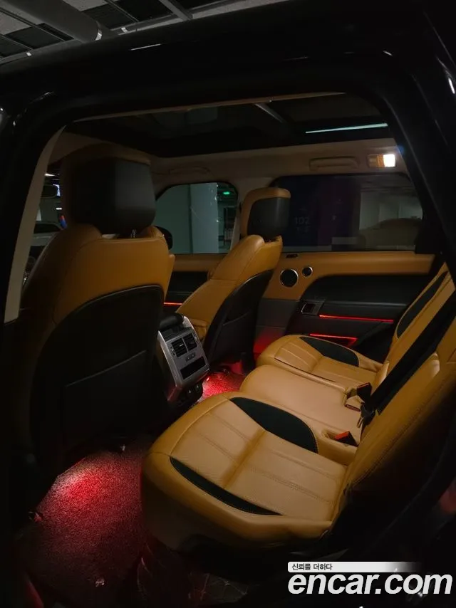 Land Rover Range Rover Sport 2018 thumb 6