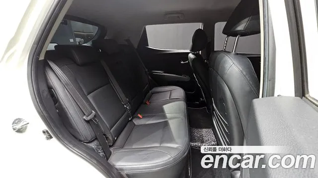 KG_Mobility_Ssangyong TIBOLI 2022 thumb 11