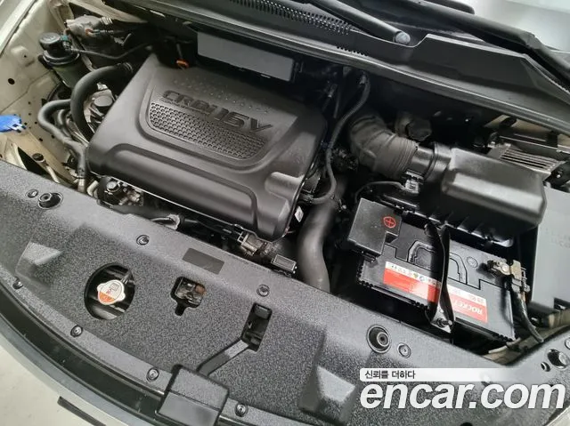Kia Carnival 2013 thumb 7