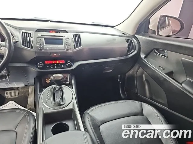 Kia Sportage 2012 thumb 10