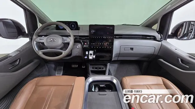 Hyundai Staria 2022 thumb 7