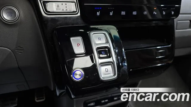 Hyundai Staria 2022 thumb 9