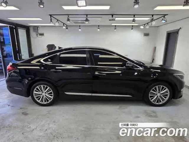 Hyundai Aslan 2015 thumb 4