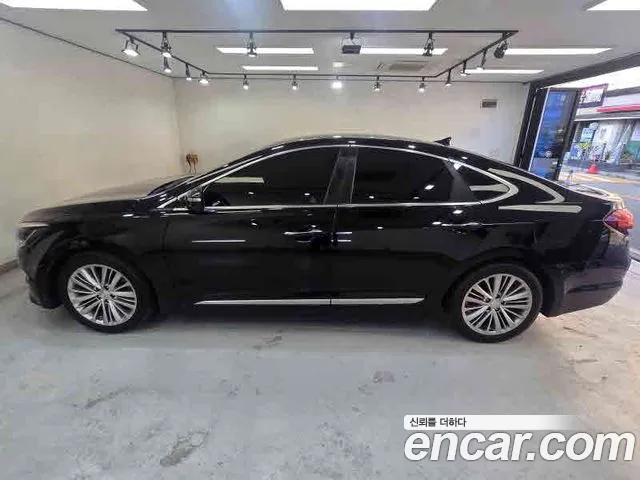 Hyundai Aslan 2015 thumb 5