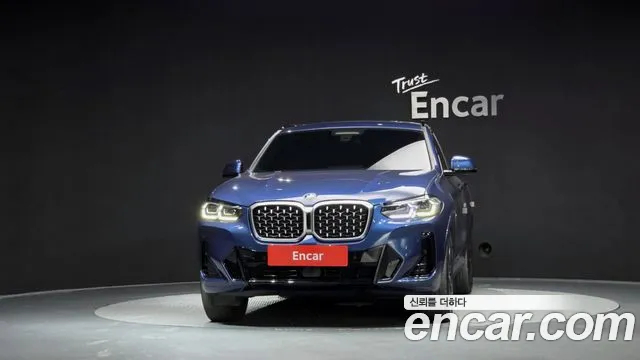 BMW X4 2023 thumb 3