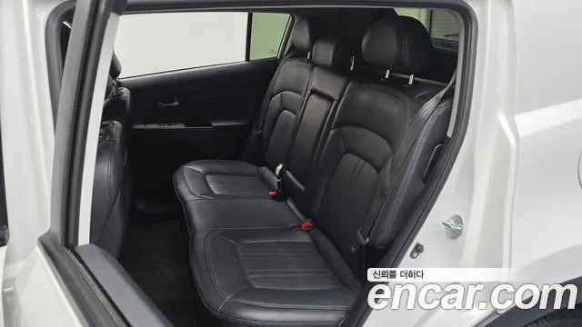 Kia Sportage 2013 thumb 11