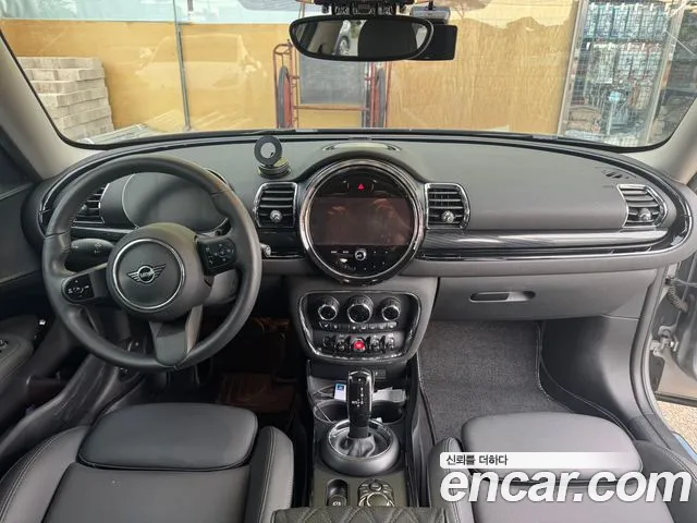 MINI Clubman 2023 thumb 6