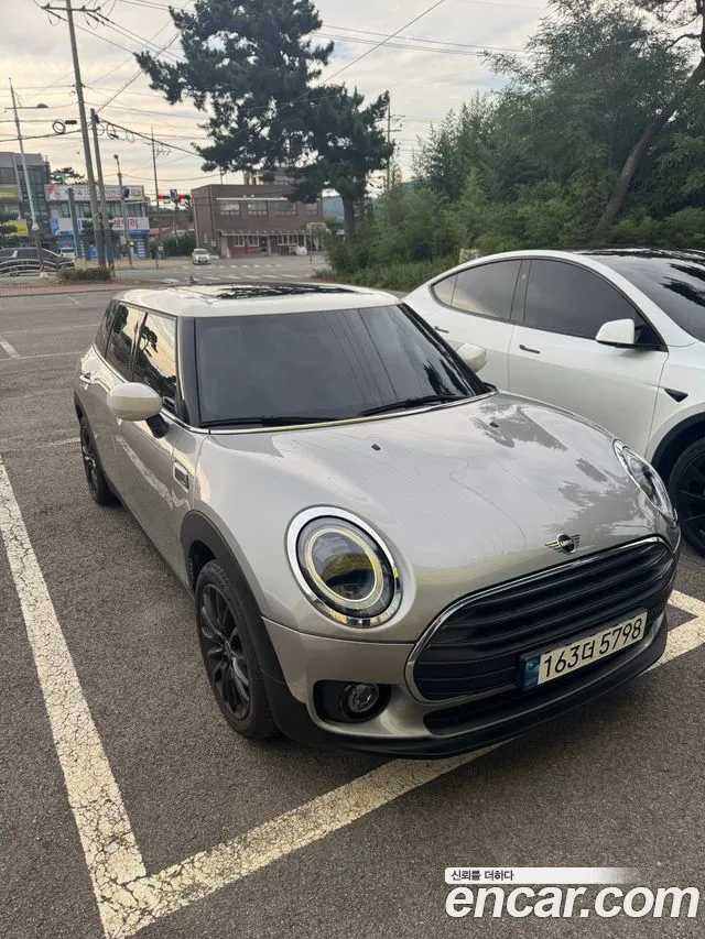 MINI Clubman 2023 thumb 10