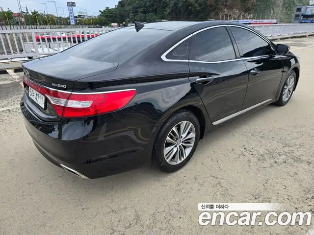 Hyundai Grandeur 2016 thumb 2