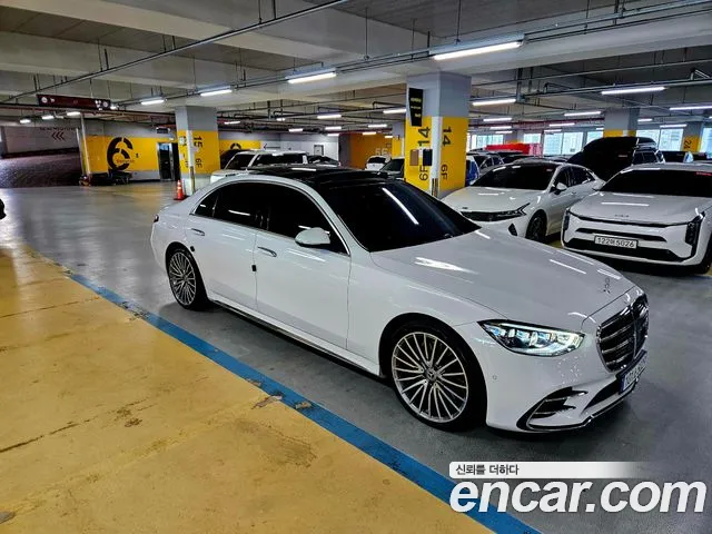 Mercedes-Benz S-Класс 2024 thumb 3