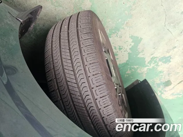 Kia Carnival 2024 thumb 5