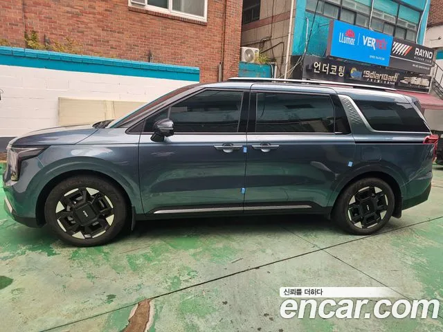 Kia Carnival 2024 thumb 12