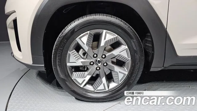 KG_Mobility_Ssangyong Torres 2024 thumb 4