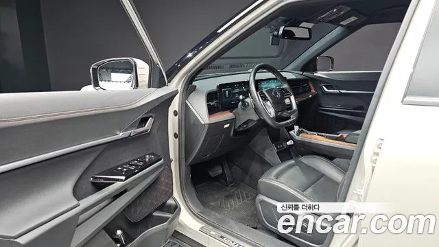 KG_Mobility_Ssangyong Torres 2024 thumb 9
