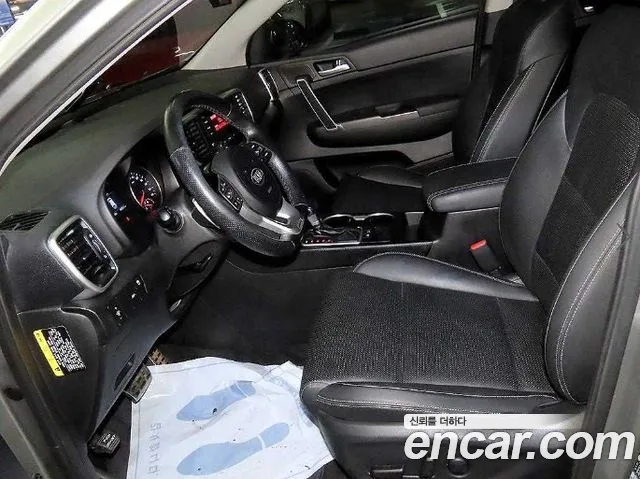 Kia Sportage 2018 thumb 6