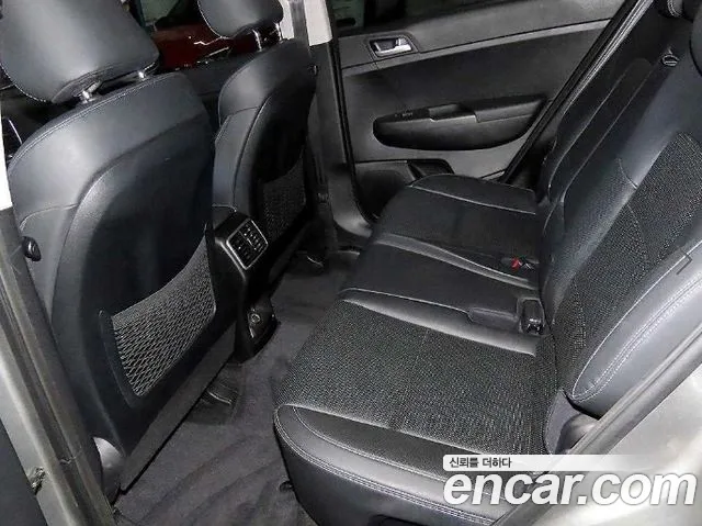 Kia Sportage 2018 thumb 7