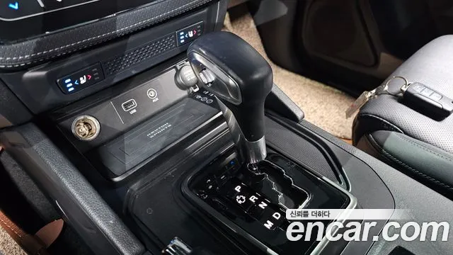 KG_Mobility_Ssangyong Rexton 2021 thumb 9