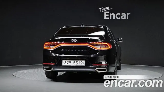 Hyundai Grandeur 2017 thumb 3