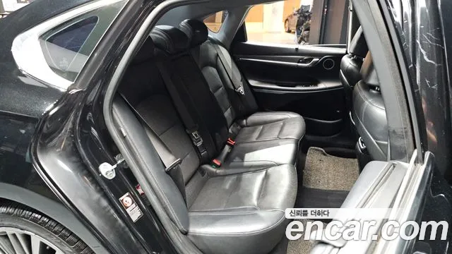 Hyundai Grandeur 2017 thumb 10