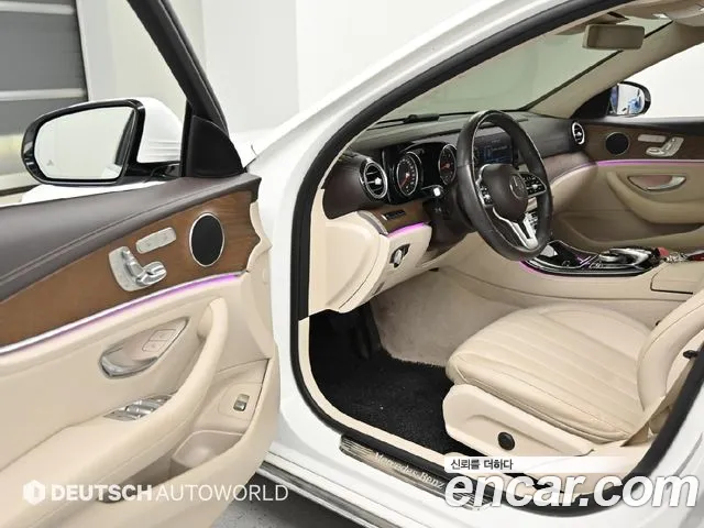 Mercedes-Benz E-Класс 2019 thumb 2