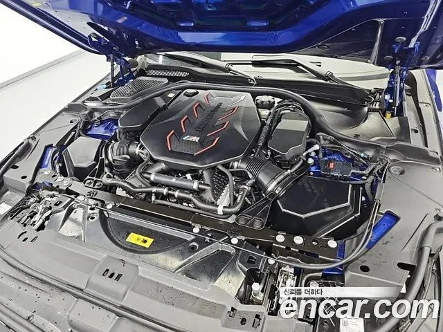 BMW M5 2025 thumb 4