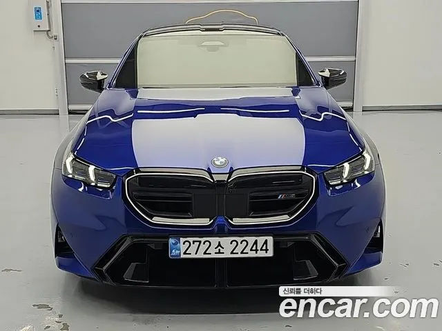 BMW M5 2025 thumb 11