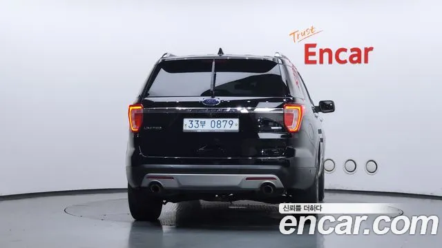 Ford Explorer 2015 thumb 4