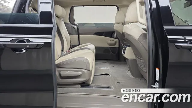 Kia Carnival 2025 thumb 10
