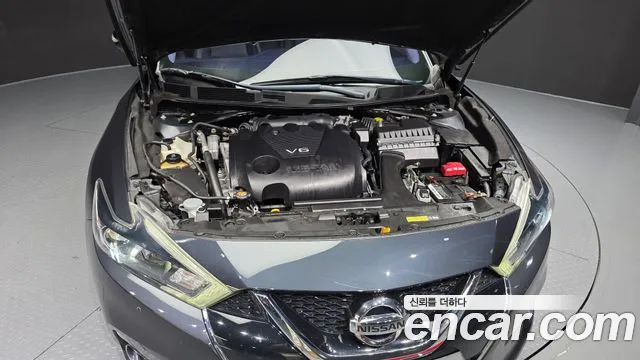 Nissan Maxima 2018 thumb 5