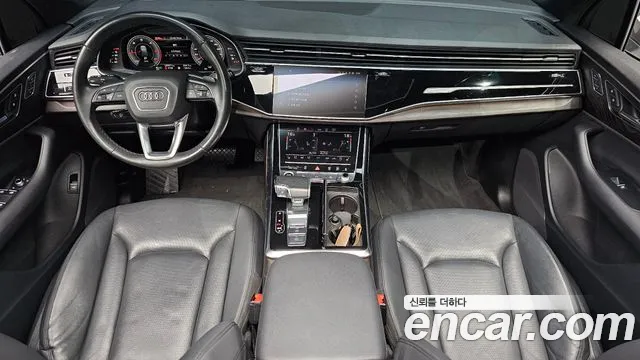 Audi Q7 2022 thumb 7