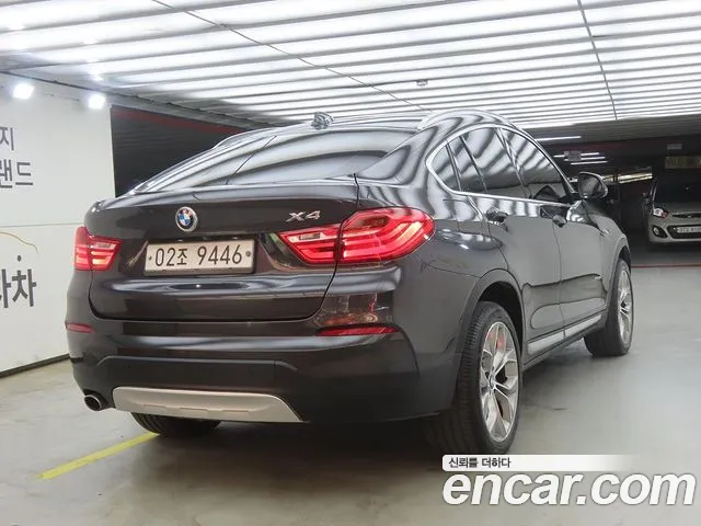 BMW X4 2017 thumb 4